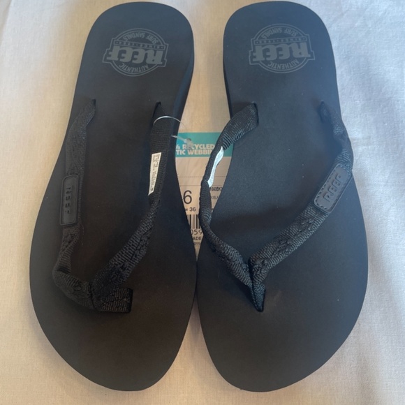 REEF WOMENS GINGER FLIP FLOP SANDALS BLACK SIZE:6 - Picture 1 of 8